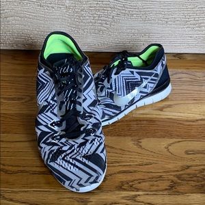 Nike Free 5.0 Sneakers